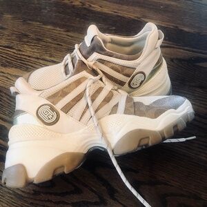 New Women’s Coach C165  Size 9